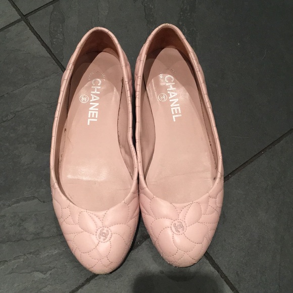 CHANEL Shoes - Chanel Light Pink Camellia Quilted Flats Size 37